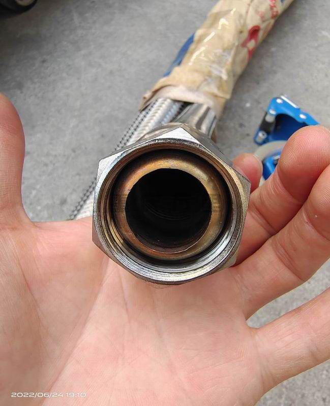 調(diào)整大小 1-22062Q42Q3H5.jpg