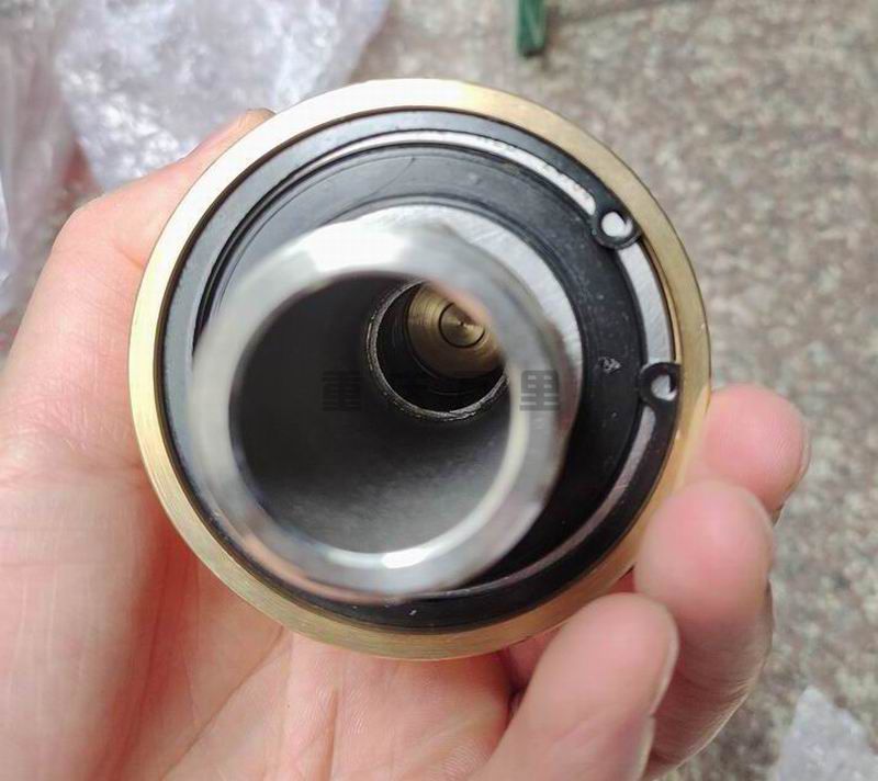 調(diào)整大小 1-2406111P9561G.jpg