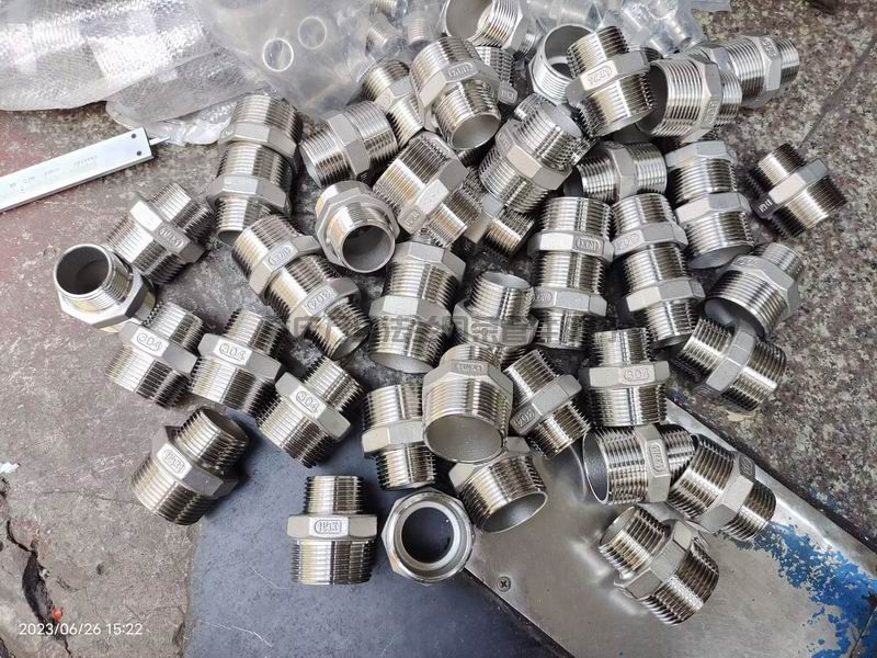 調(diào)整大小 default.jpeg